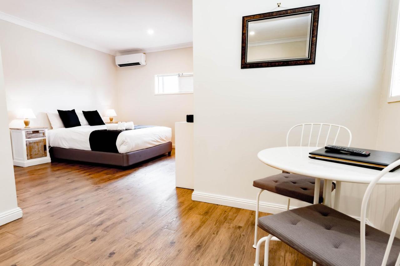 Bundanoon Country Inn Motel ภายนอก รูปภาพ