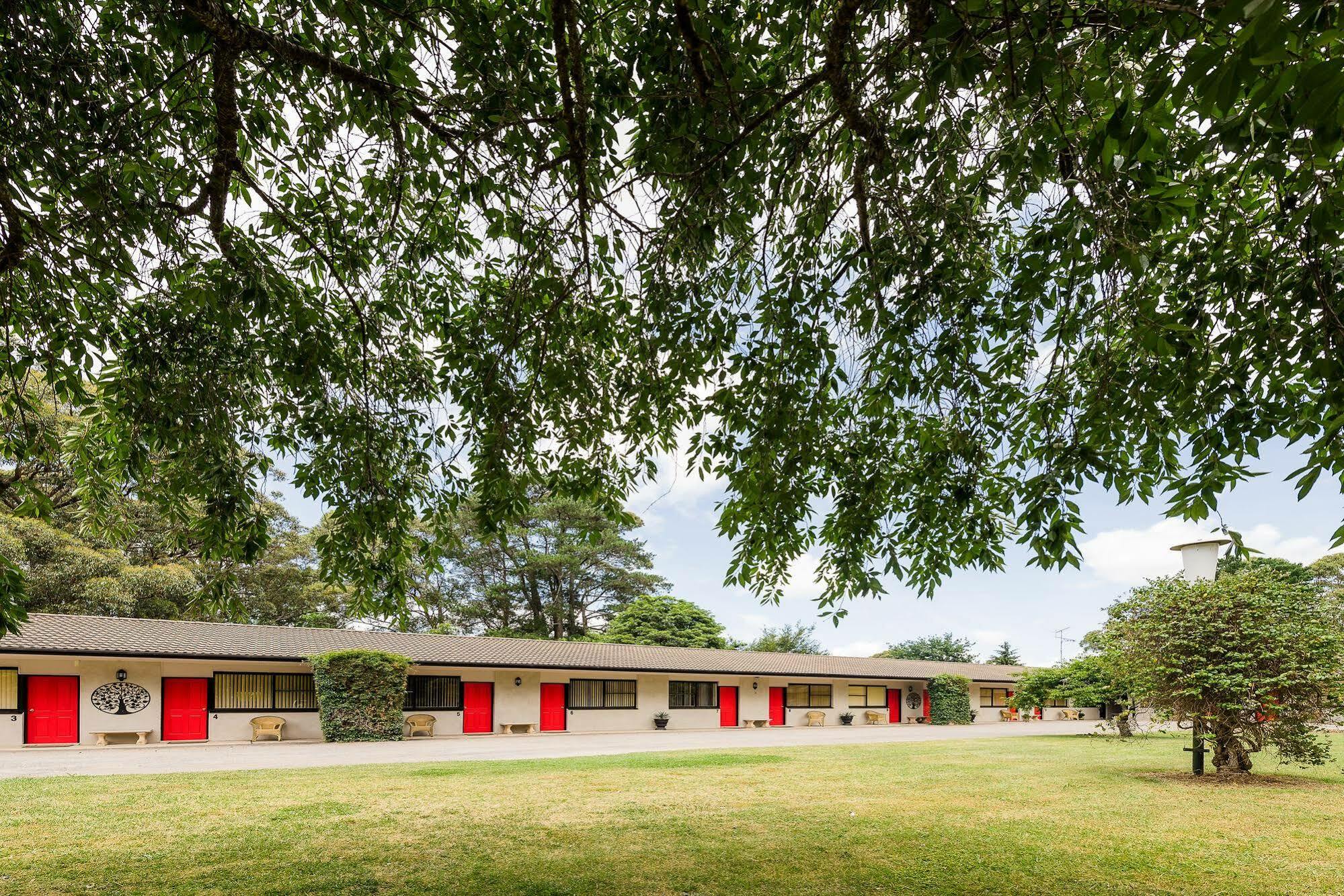Bundanoon Country Inn Motel ภายนอก รูปภาพ